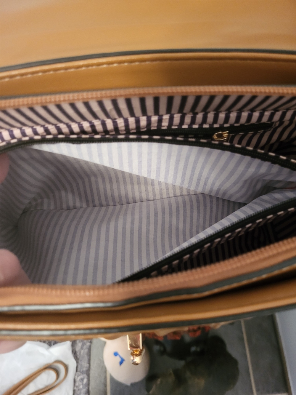 Top-Handle Satchel - Unbranded - 12" W X 7.75"L X 5" D Un Branded Dusty - Picture 3 of 15